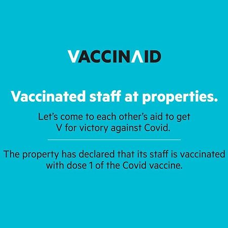 Vaccinated Staff - Capital O 7899 Casa Hotel Calcutta Exterior foto